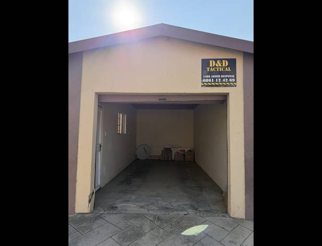 4 BEDROOM CLUSTER FOR SALE IN LIEFDE EN VREDE